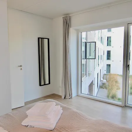Beautiful 2-br W A Balcony By Harbour - 125 아파트