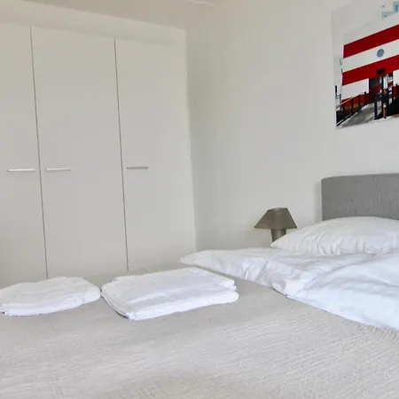 Beautiful 2-br W A Balcony By Harbour - 125 오덴세
